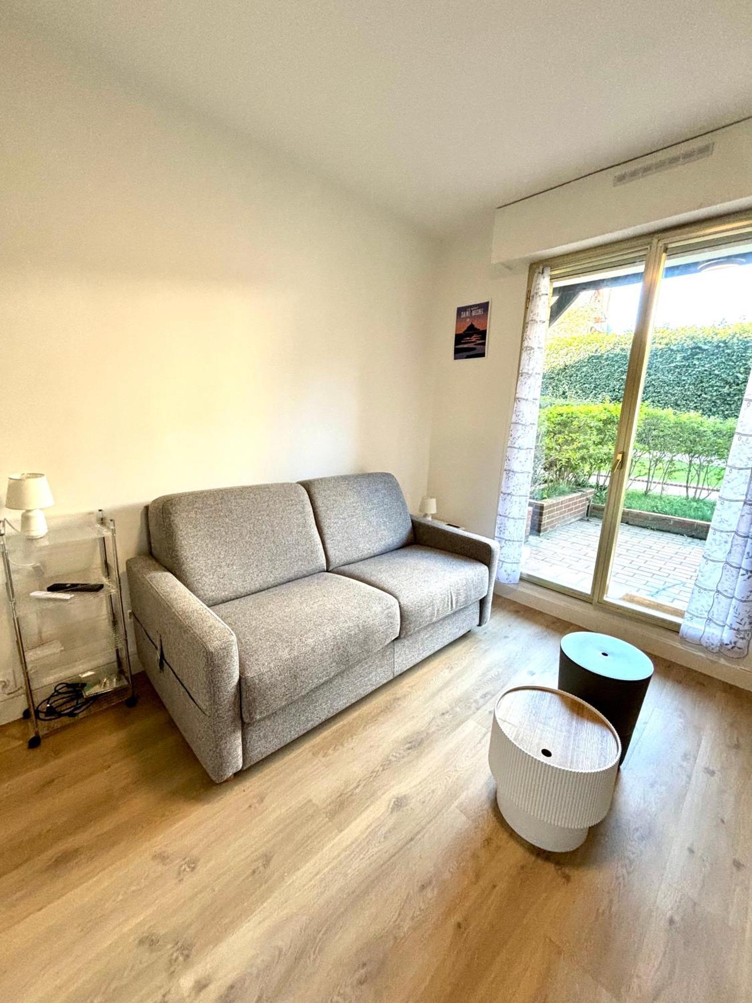 Studio En Rez De Jardin Deauville Centre Et Plage Exteriér fotografie